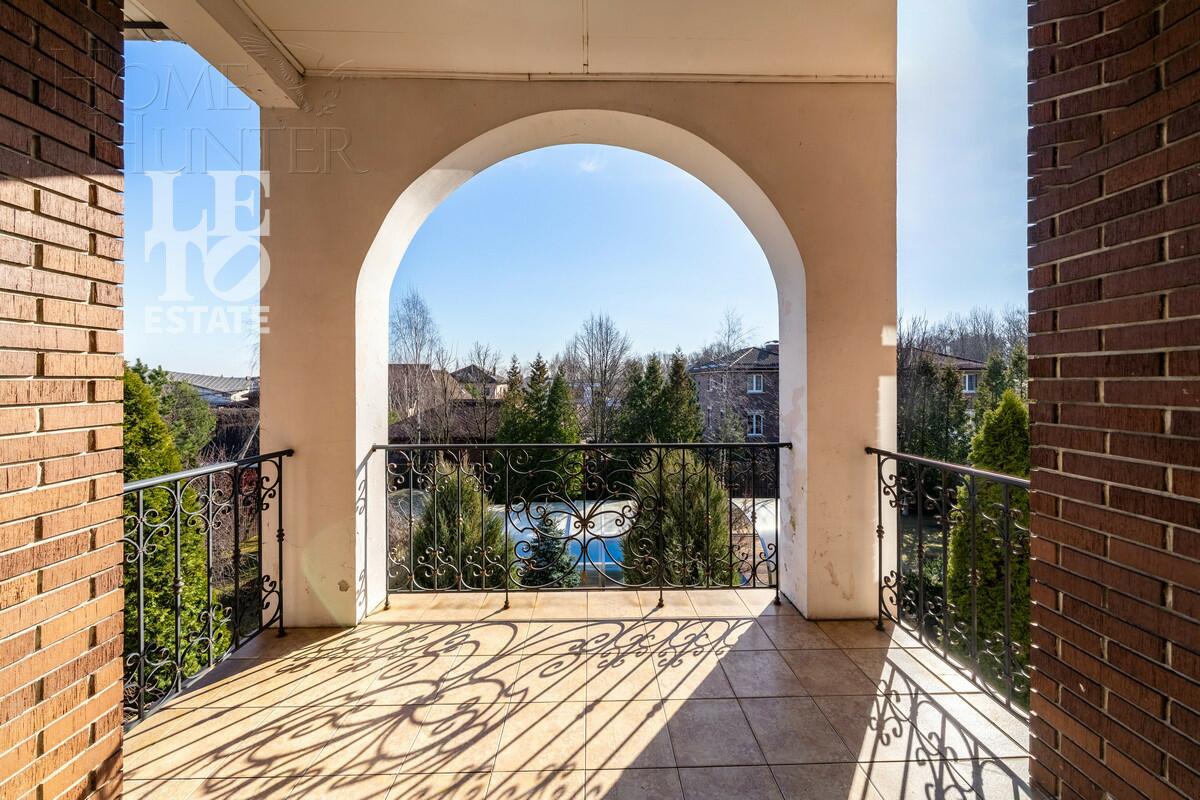 2-этажный коттедж 461.4 м² с отделкой