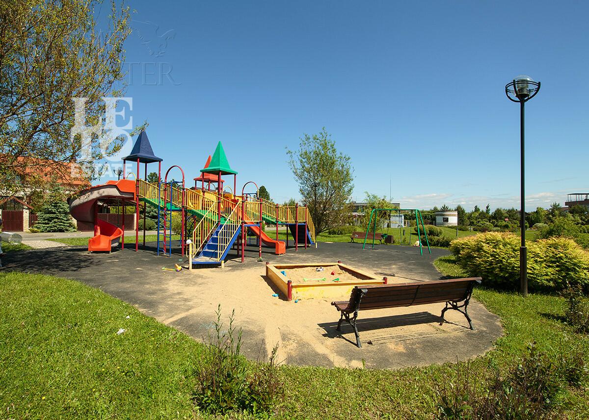 2-этажный коттедж 417 м² с отделкой