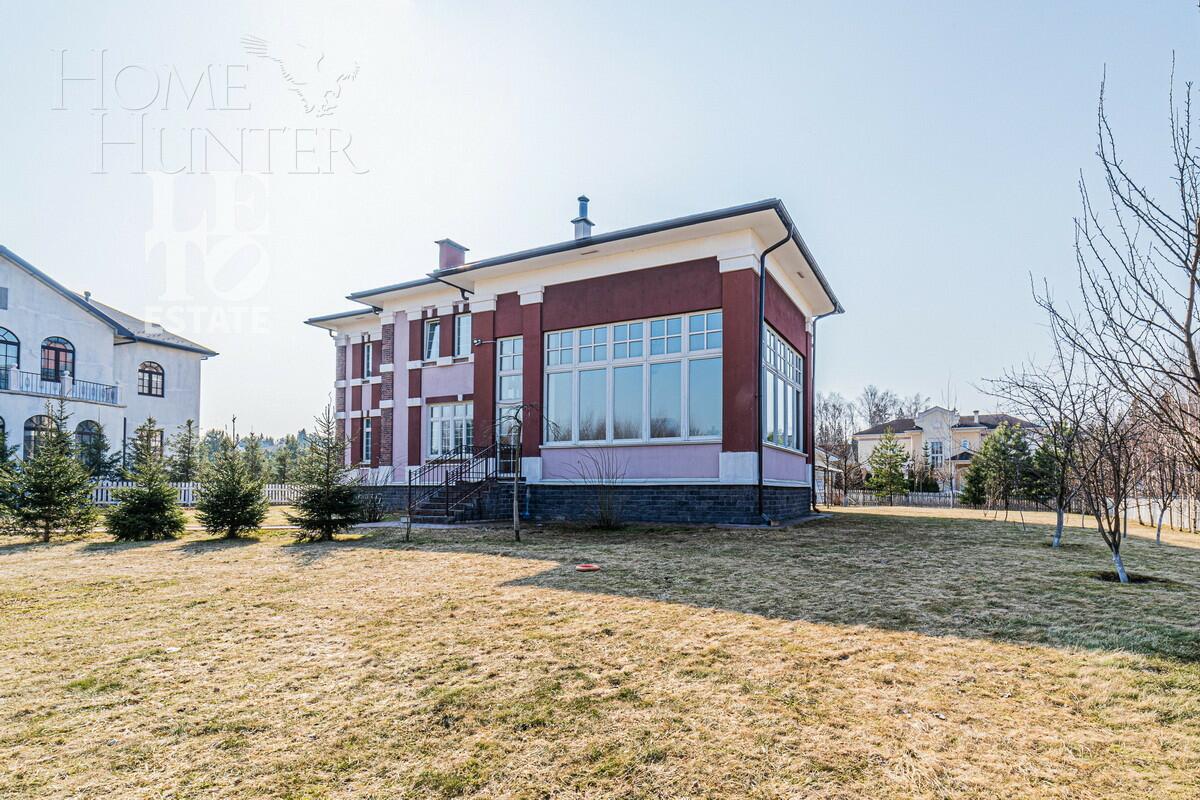 2-этажный коттедж 343.5 м² с отделкой
