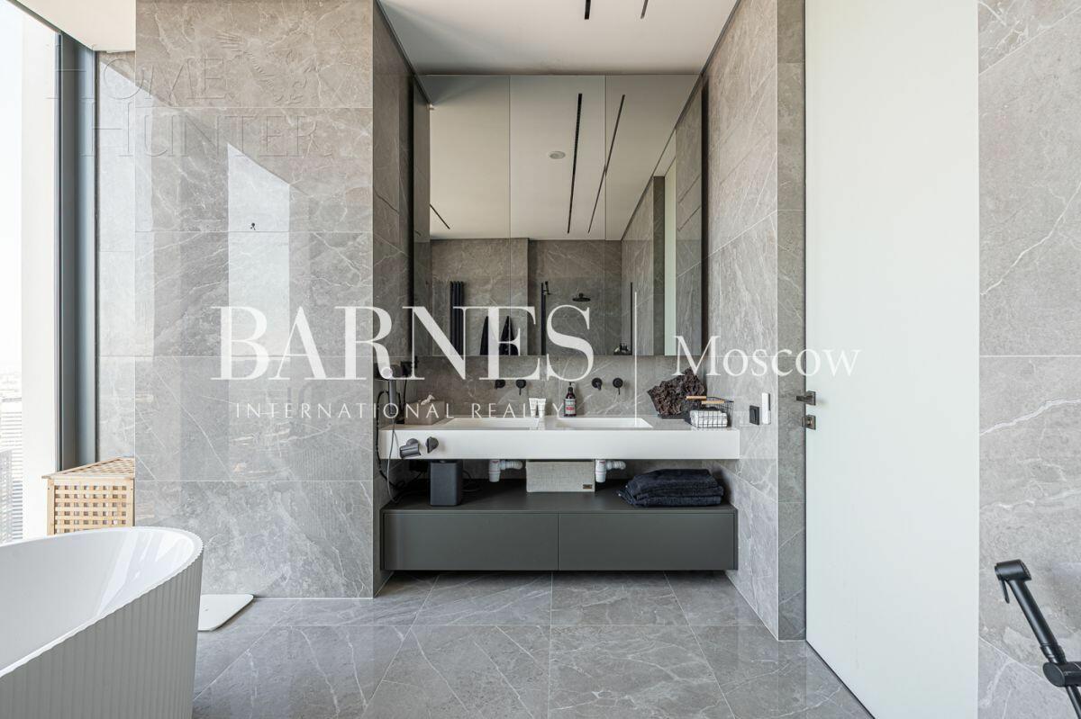 2-КОМН. АПАРТАМЕНТЫ С ОТДЕЛКОЙ 85.7 М² НА 51 ЭТАЖЕ