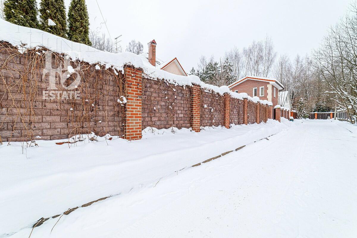 3-этажный коттедж 742 м² с отделкой