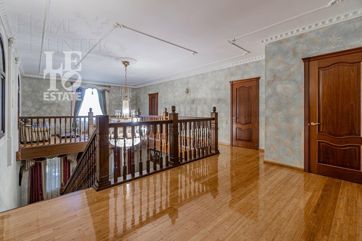 2-этажный коттедж 699.6 м² с отделкой