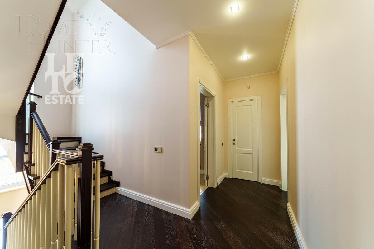 2-этажный коттедж 528.9 м² с отделкой