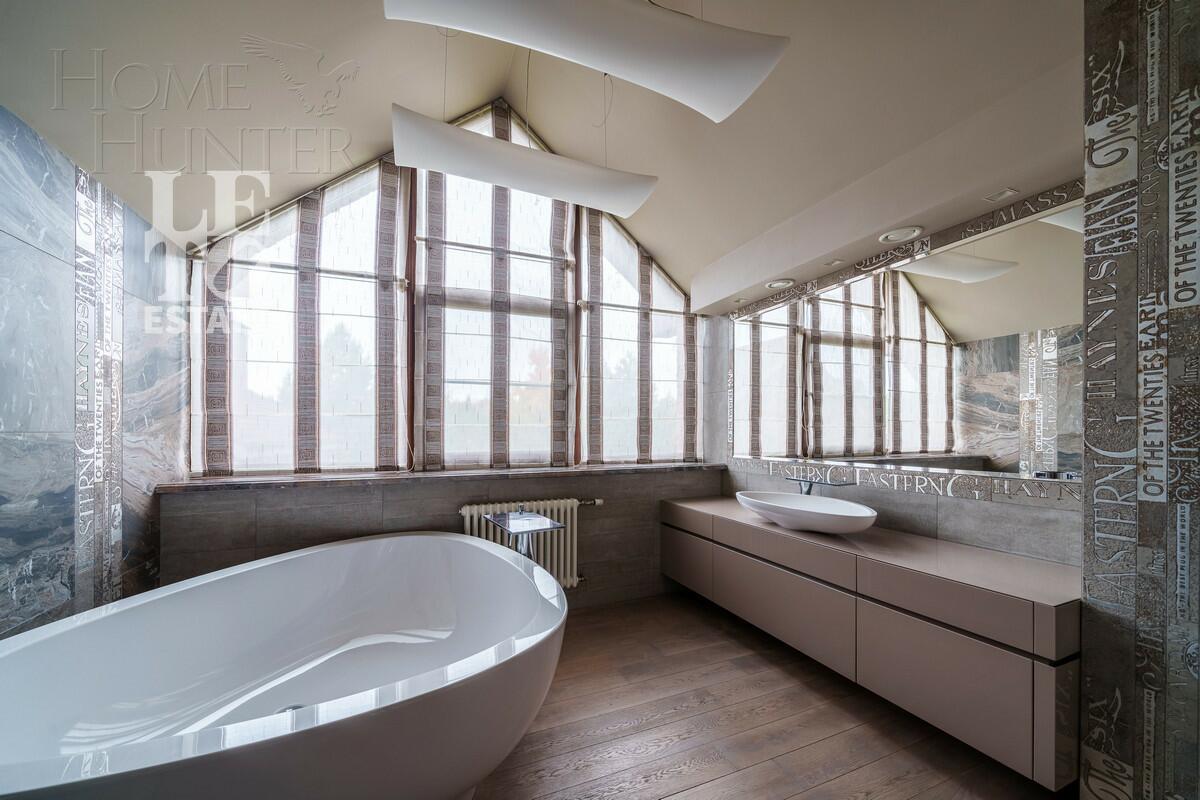 2-этажный коттедж 699 м² с отделкой