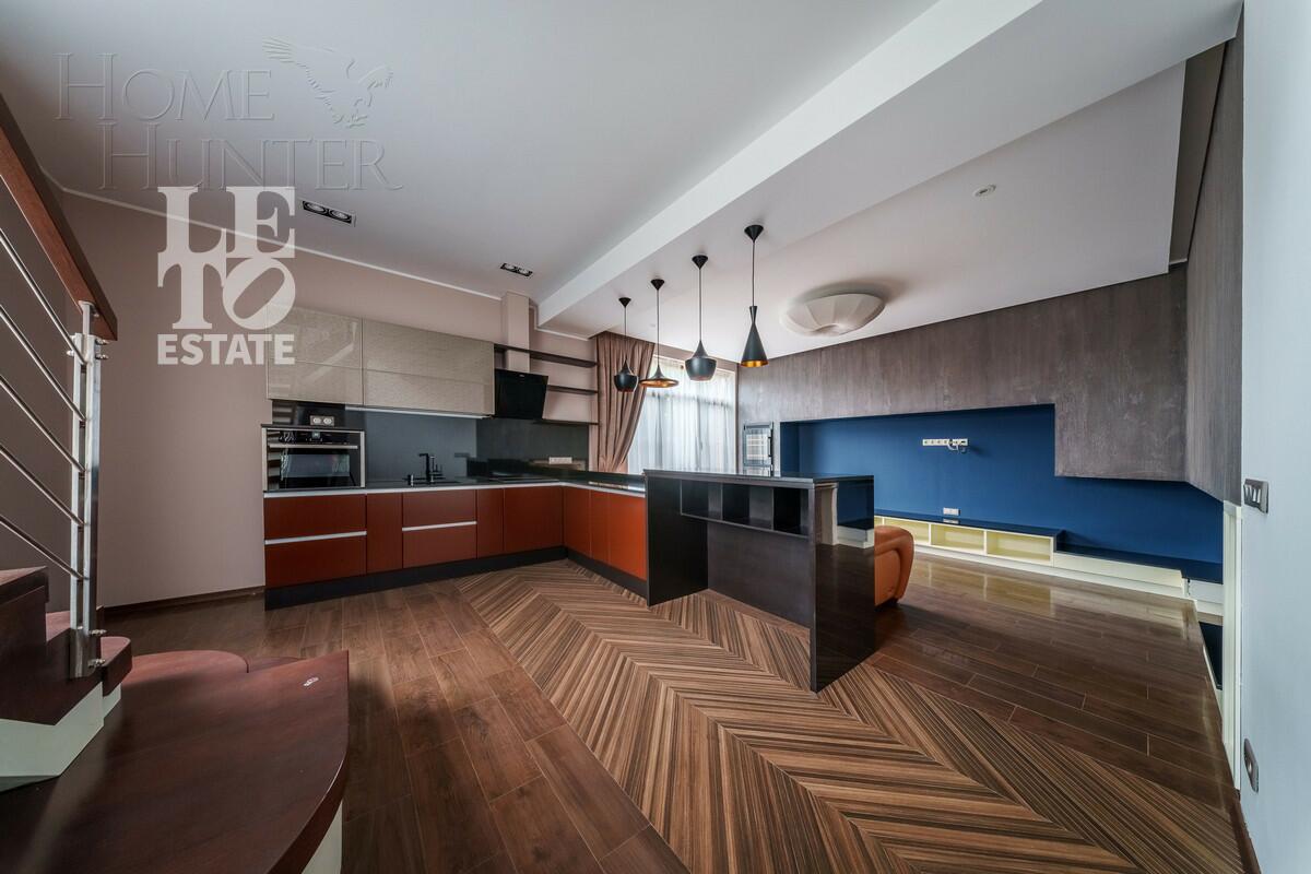 2-этажный коттедж 699 м² с отделкой