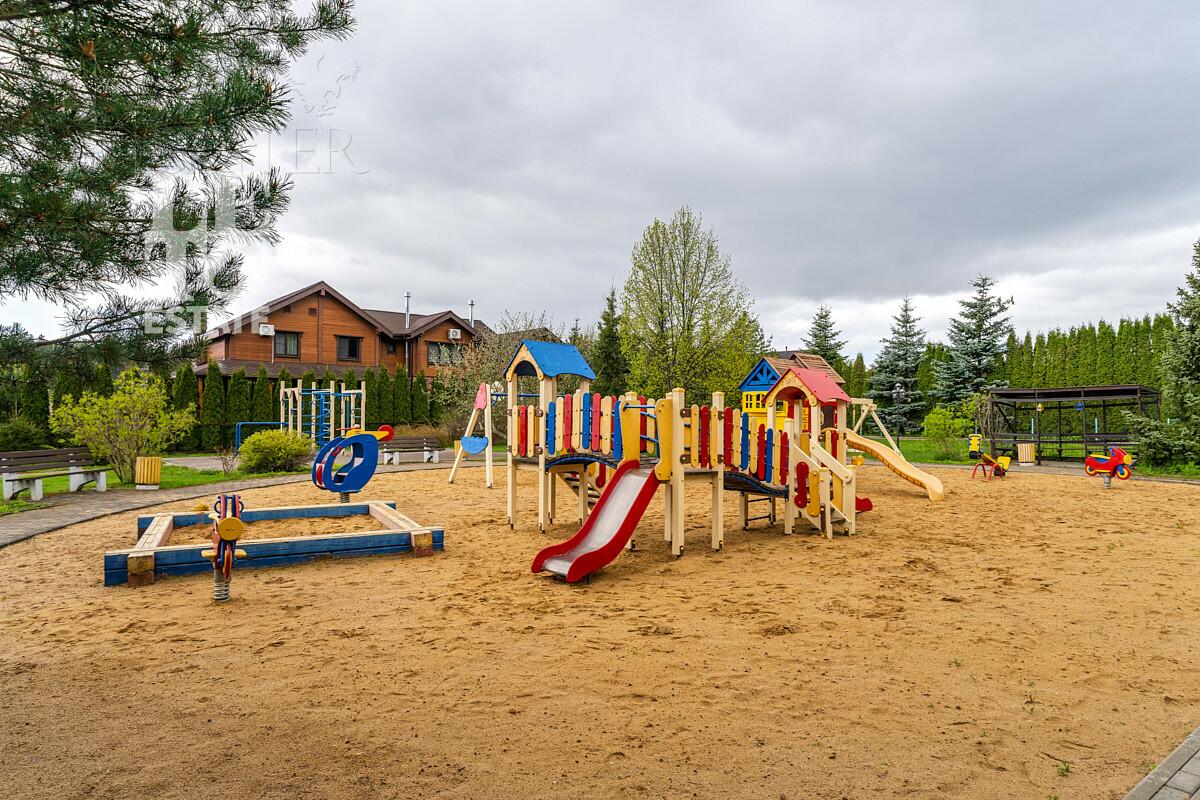 2-этажный коттедж 289 м² без отделки