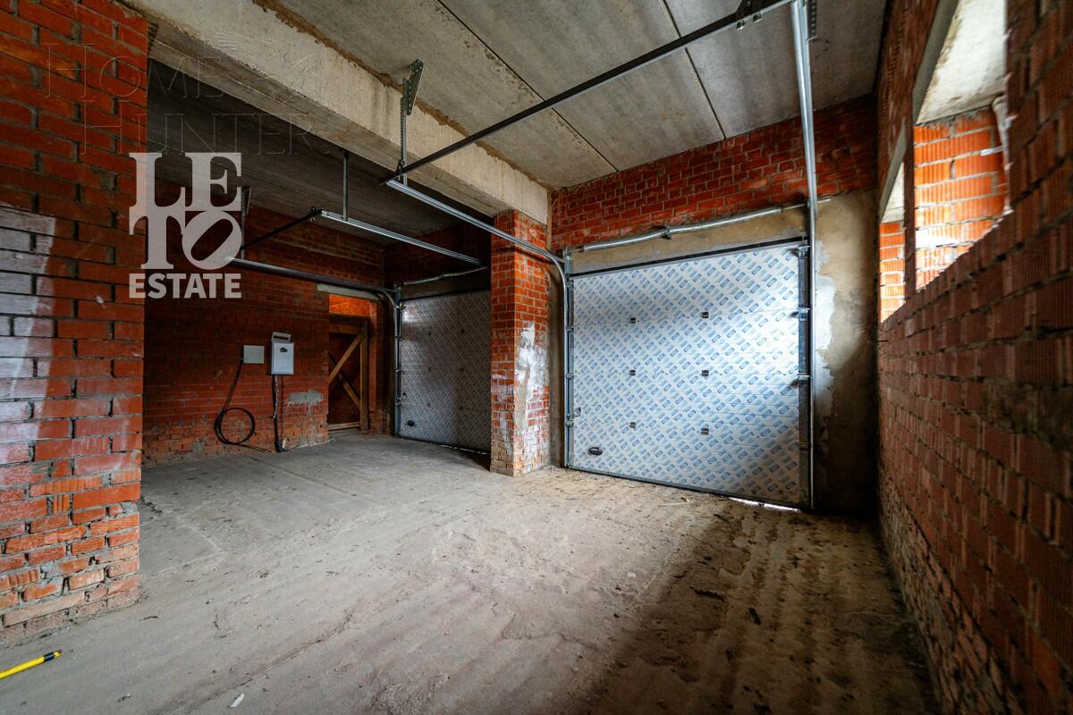 2-этажный коттедж 820 м² без отделки