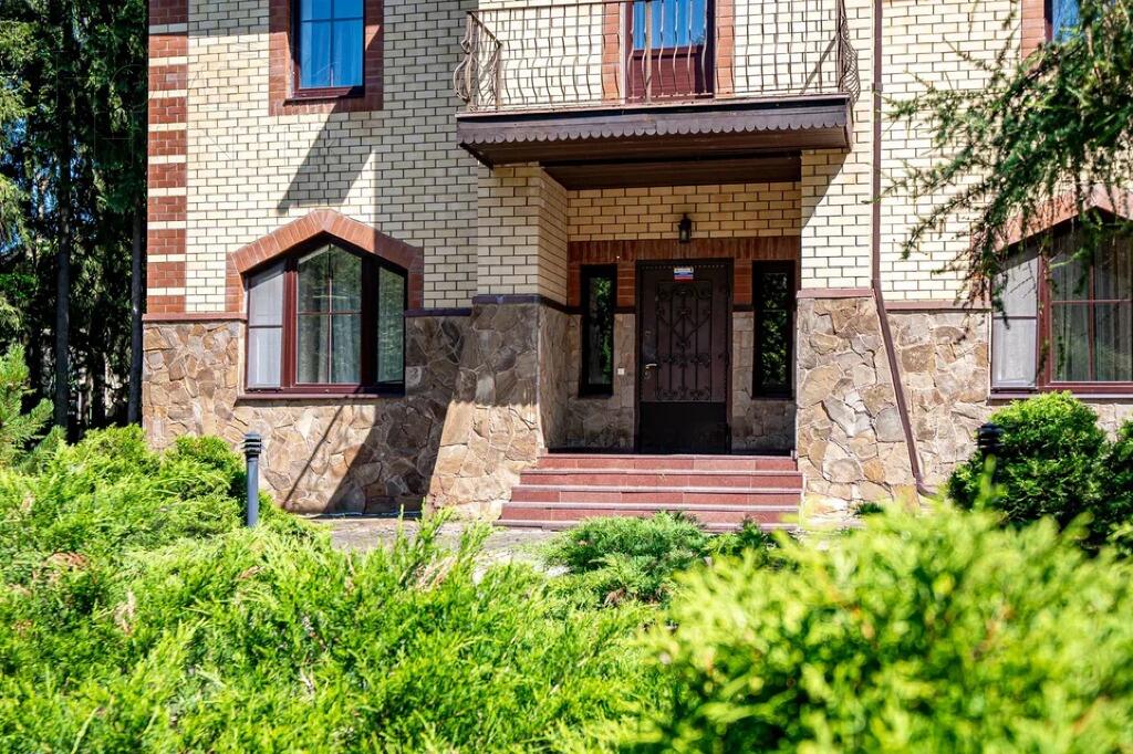 2-этажный коттедж 342 м² с отделкой