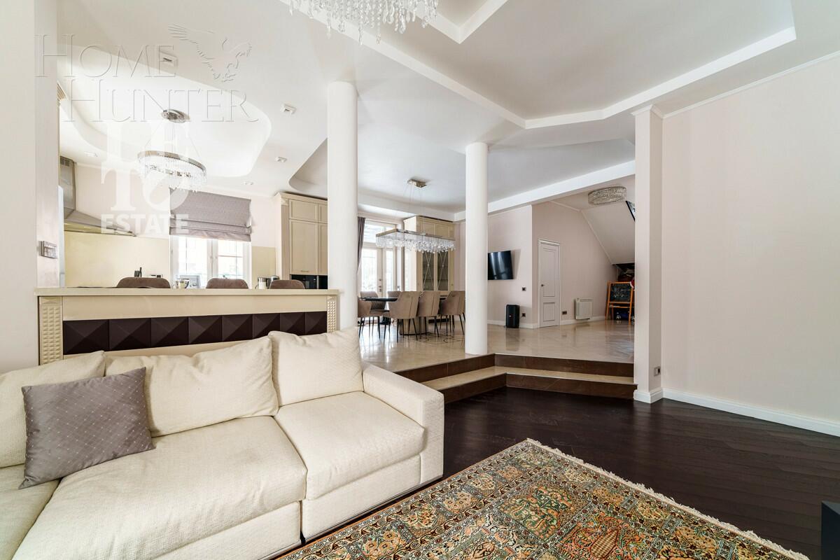 2-этажный коттедж 528.9 м² с отделкой