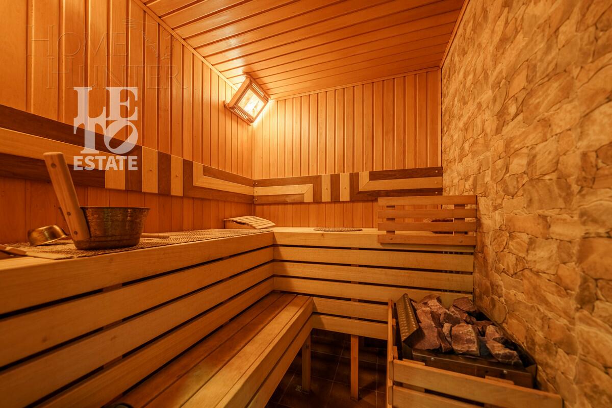 2-этажный коттедж 500 м² с отделкой