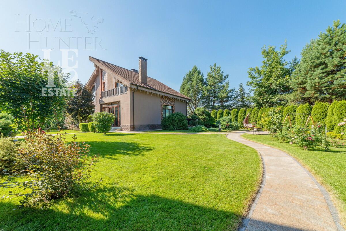 2-этажный коттедж 699 м² с отделкой