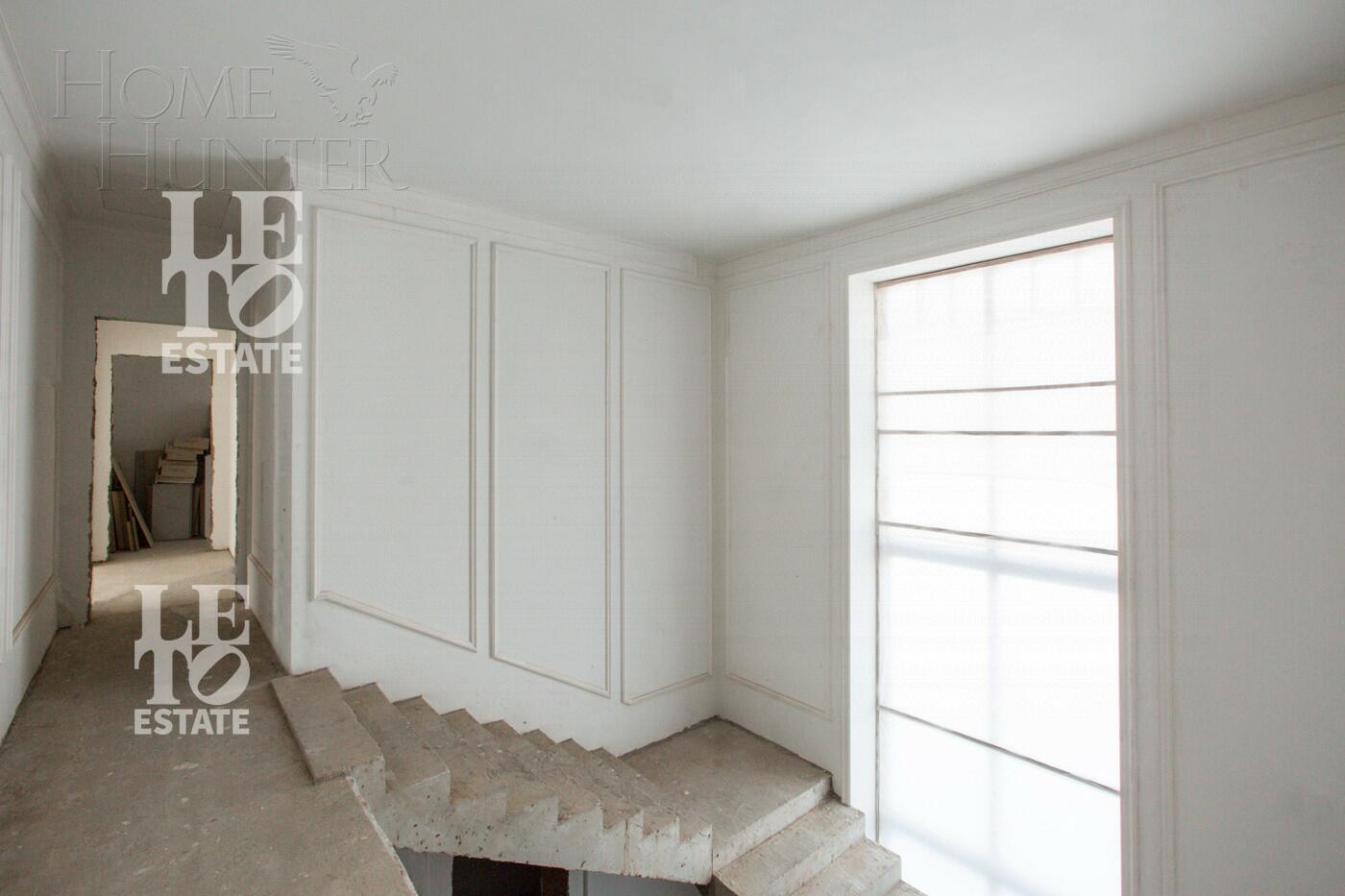 2-этажный коттедж 539.3 м² без отделки