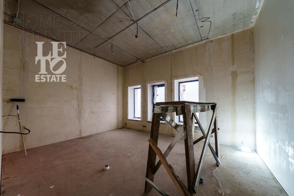 2-этажный коттедж 703 м² без отделки