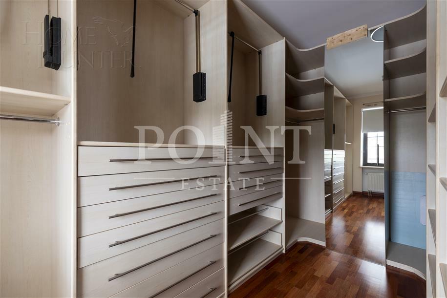 2-этажный коттедж 640 м² с отделкой