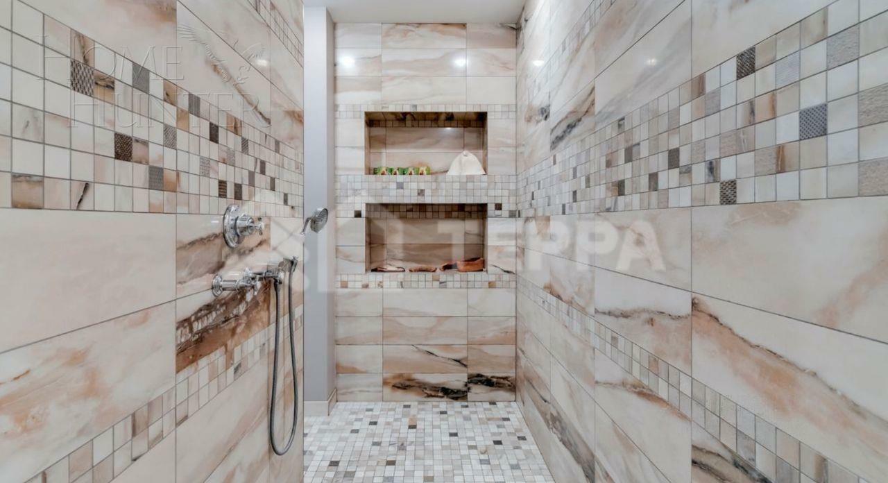 3-этажный коттедж 1 185 м² с отделкой