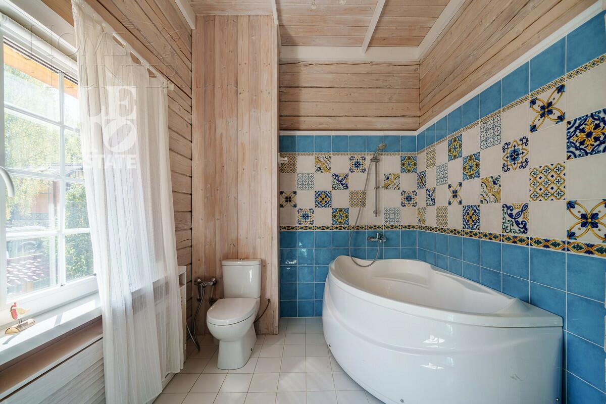 2-этажный коттедж 455 м² с отделкой