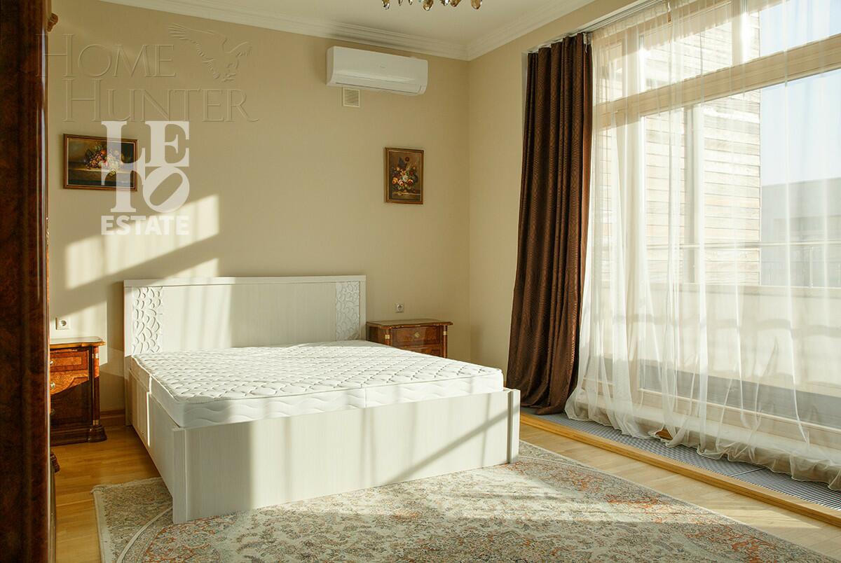 3-этажный таунхаус 264.6 м² с отделкой