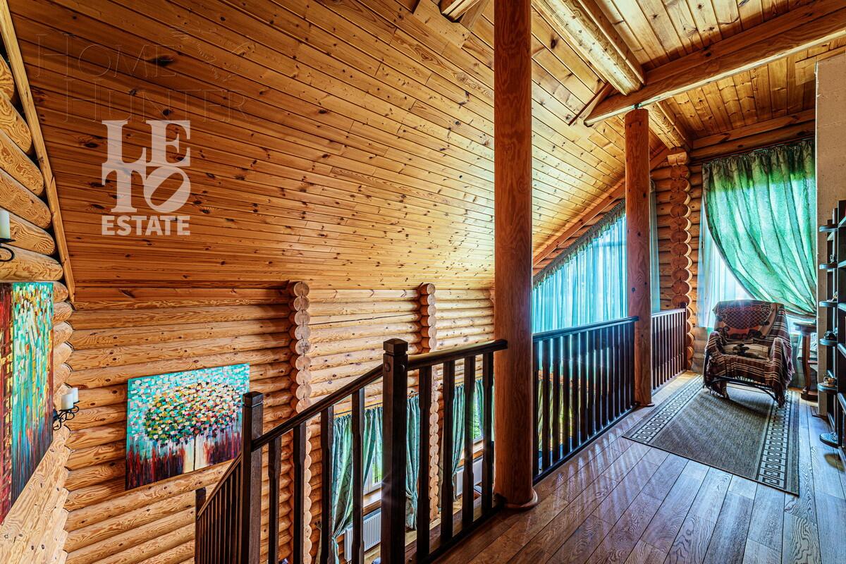 2-этажный коттедж 250.6 м² с отделкой