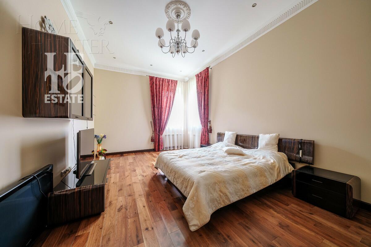 2-этажный коттедж 848 м² без отделки