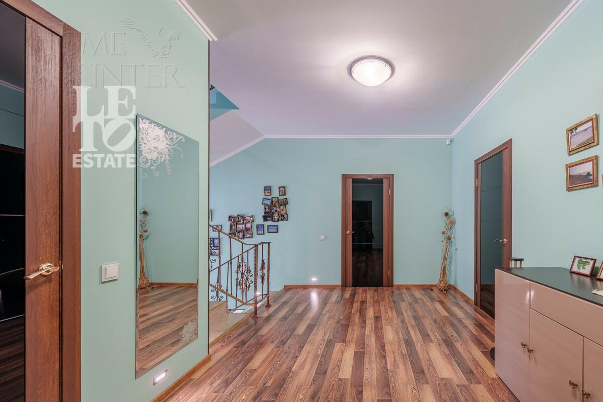 2-этажный коттедж 500 м² с отделкой