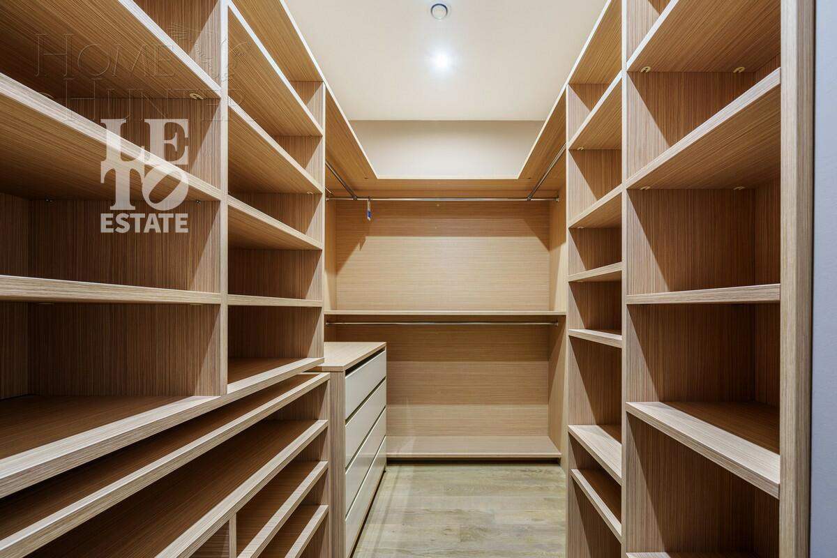 2-этажный коттедж 699 м² с отделкой