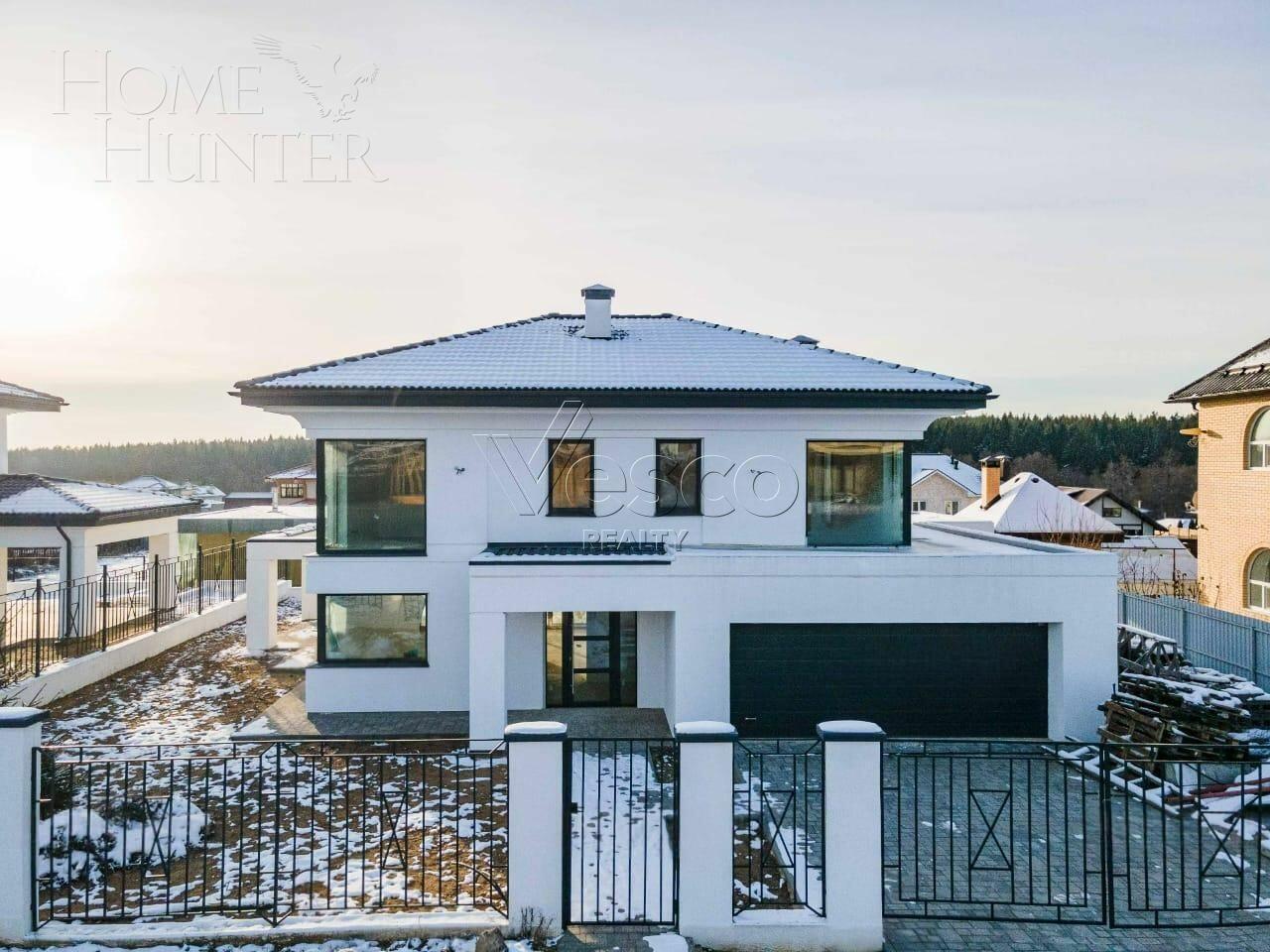 2-этажный коттедж 303 м² без отделки