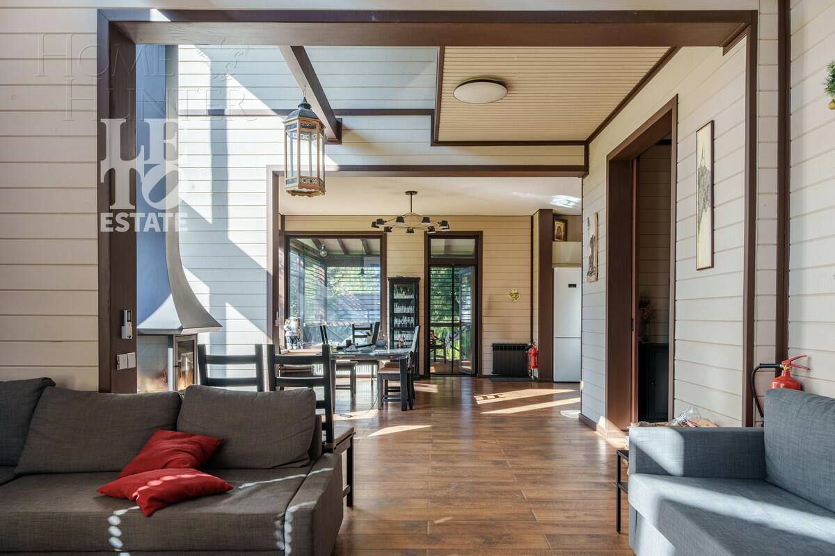 2-этажный коттедж 386 м² с отделкой