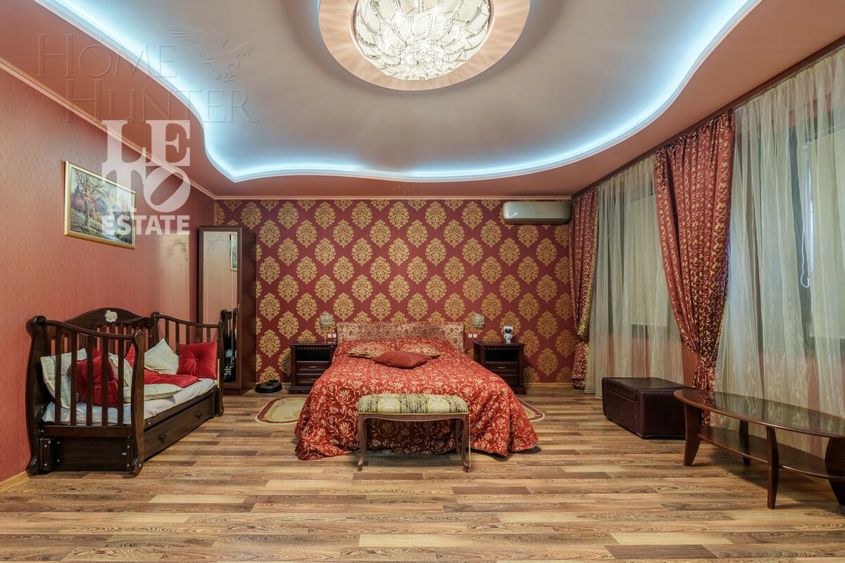 2-этажный коттедж 500 м² с отделкой