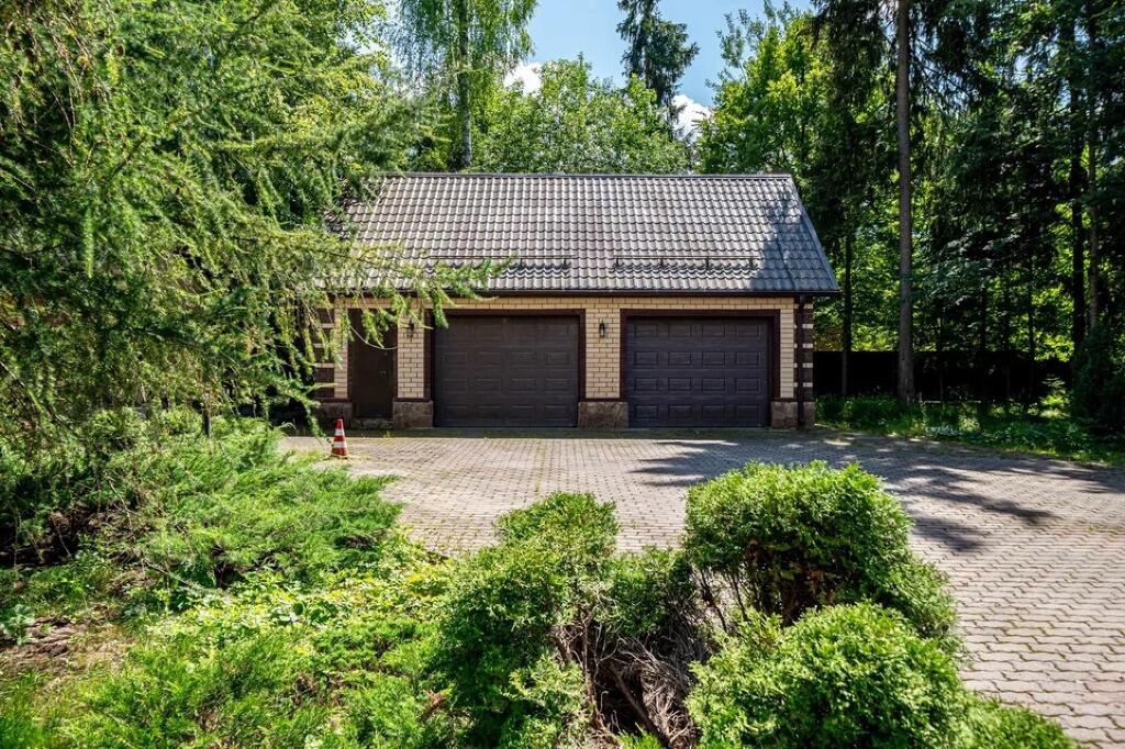 2-этажный коттедж 342 м² с отделкой