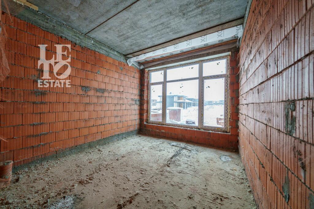 2-этажный коттедж 305 м² без отделки