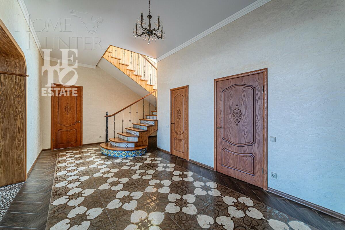 2-этажный коттедж 343.5 м² с отделкой