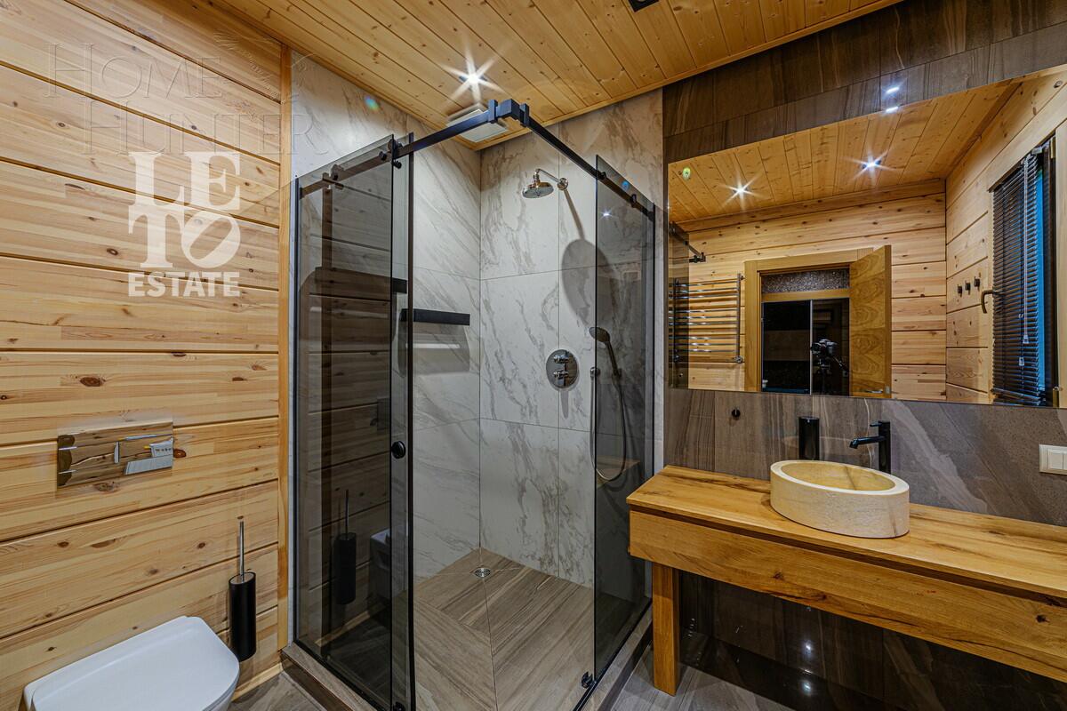 2-этажный коттедж 360 м² с отделкой