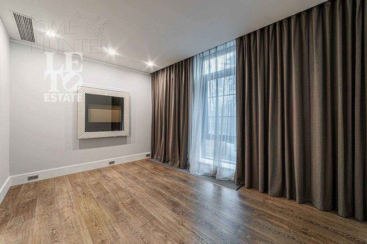 3-КОМН. КВАРТИРА С ОТДЕЛКОЙ 220 М² НА 2 ЭТАЖЕ