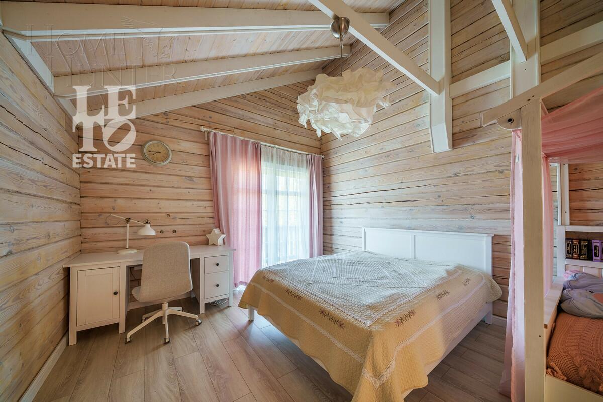 2-этажный коттедж 455 м² с отделкой