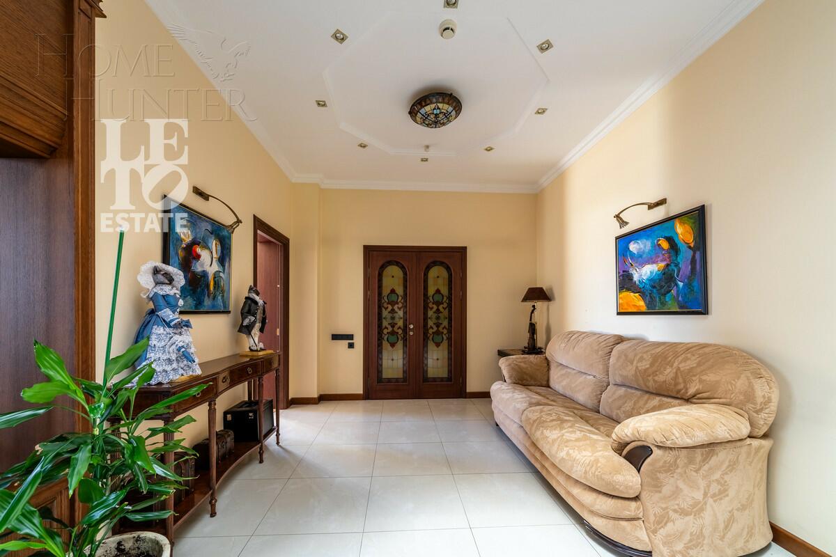 2-этажный коттедж 461.4 м² с отделкой