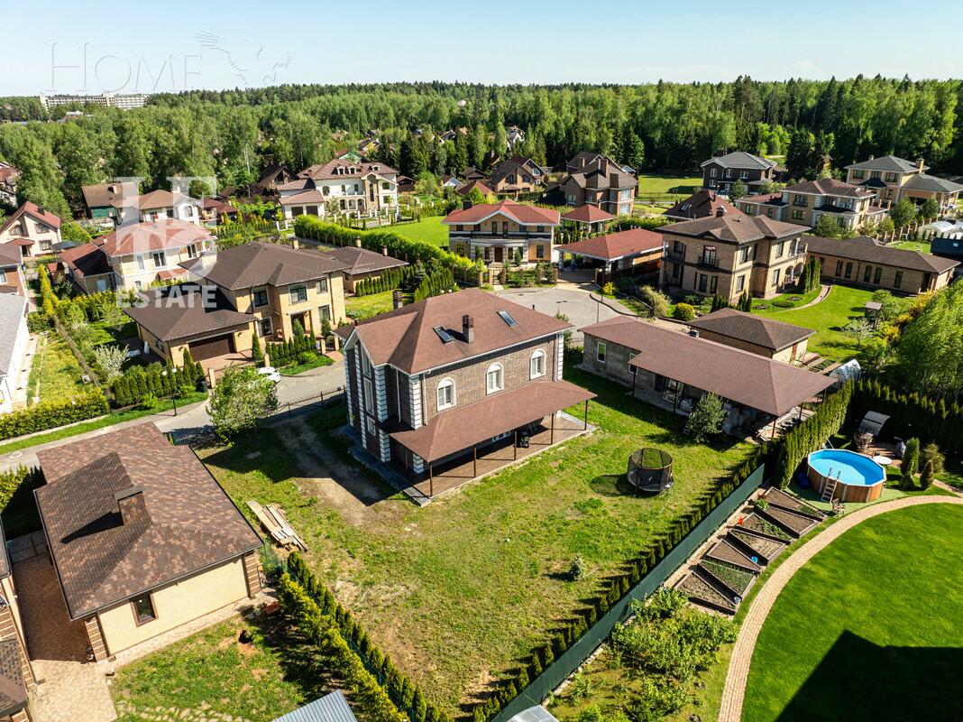 2-этажный коттедж 528.9 м² с отделкой