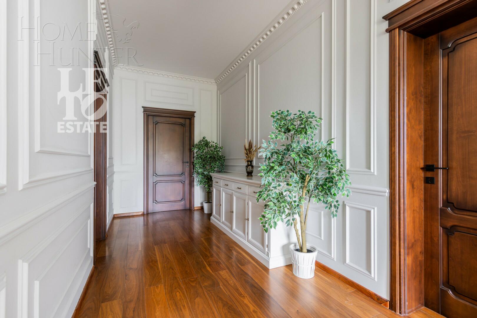 2-этажный коттедж 810 м² с отделкой