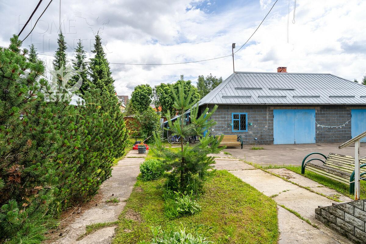 2-этажный коттедж 387.2 м² с отделкой