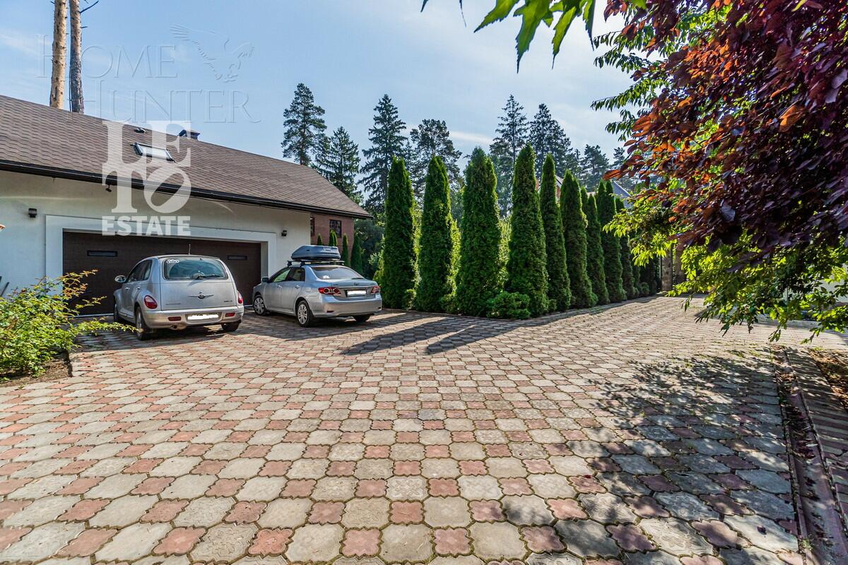 2-этажный коттедж 699.6 м² с отделкой