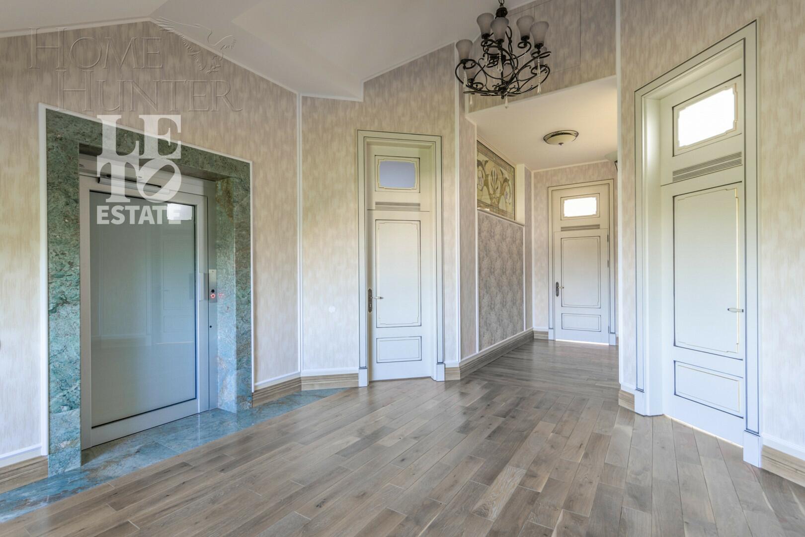 2-этажный коттедж 1 700 м² с отделкой