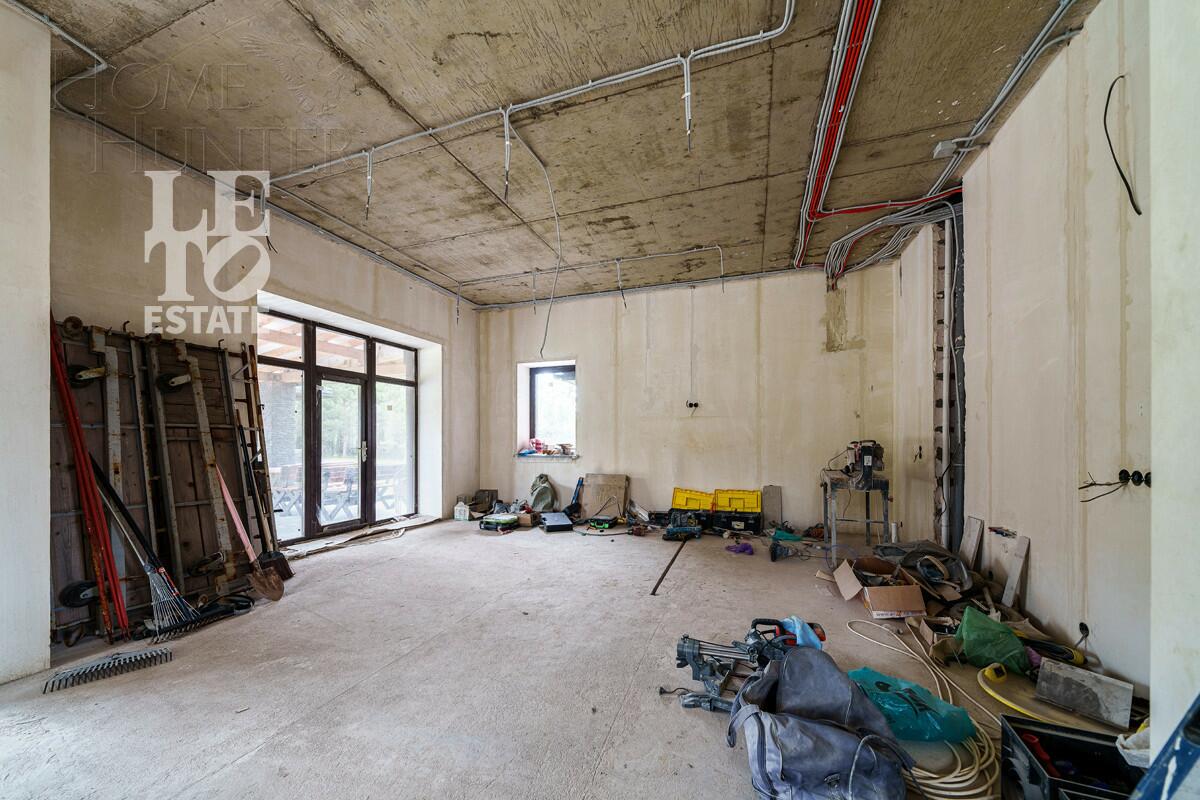 2-этажный коттедж 703 м² без отделки