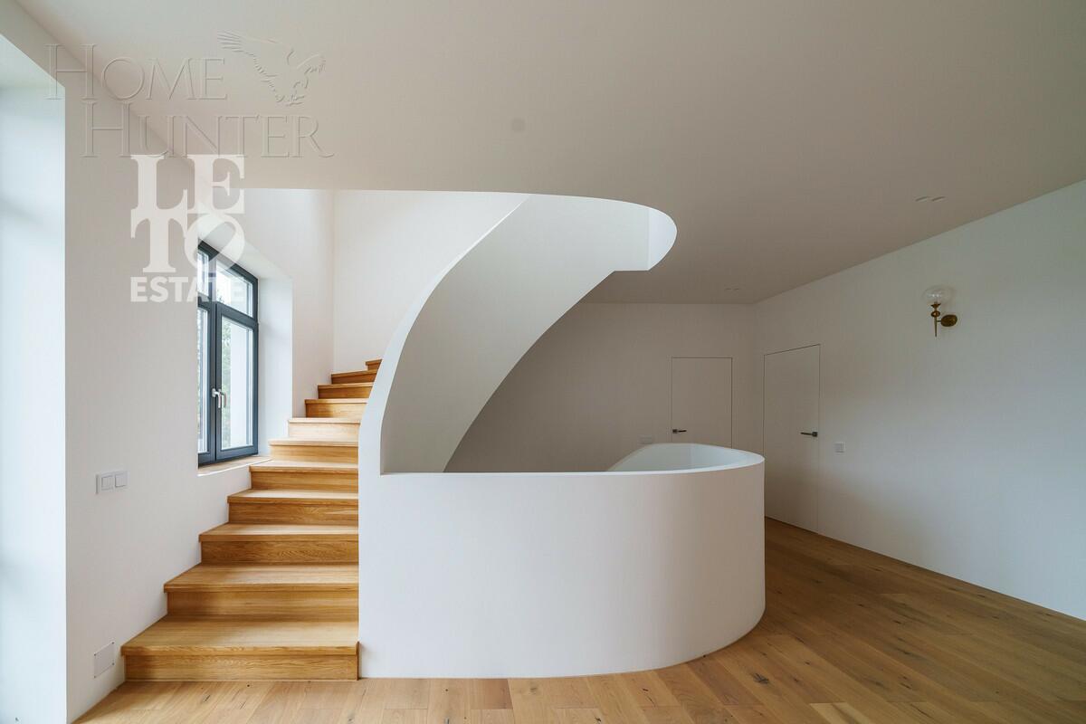 2-этажный коттедж 530 м² с отделкой