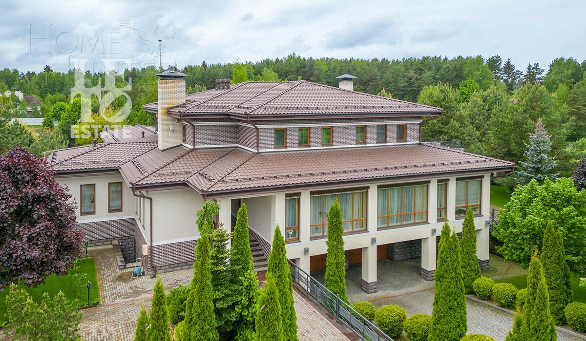 2-этажный коттедж 841 м² с отделкой