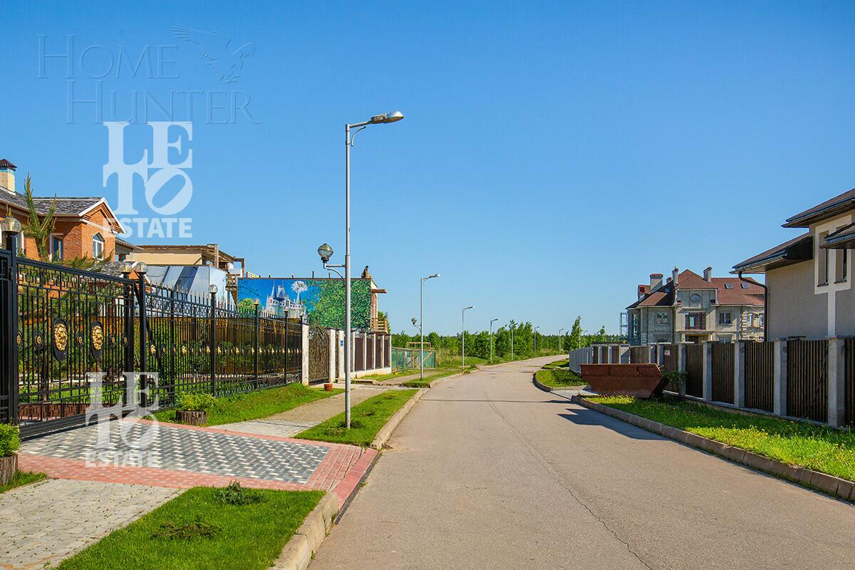 2-этажный коттедж 539.3 м² без отделки