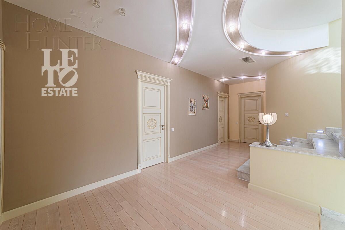 2-этажный коттедж 1 150 м² с отделкой