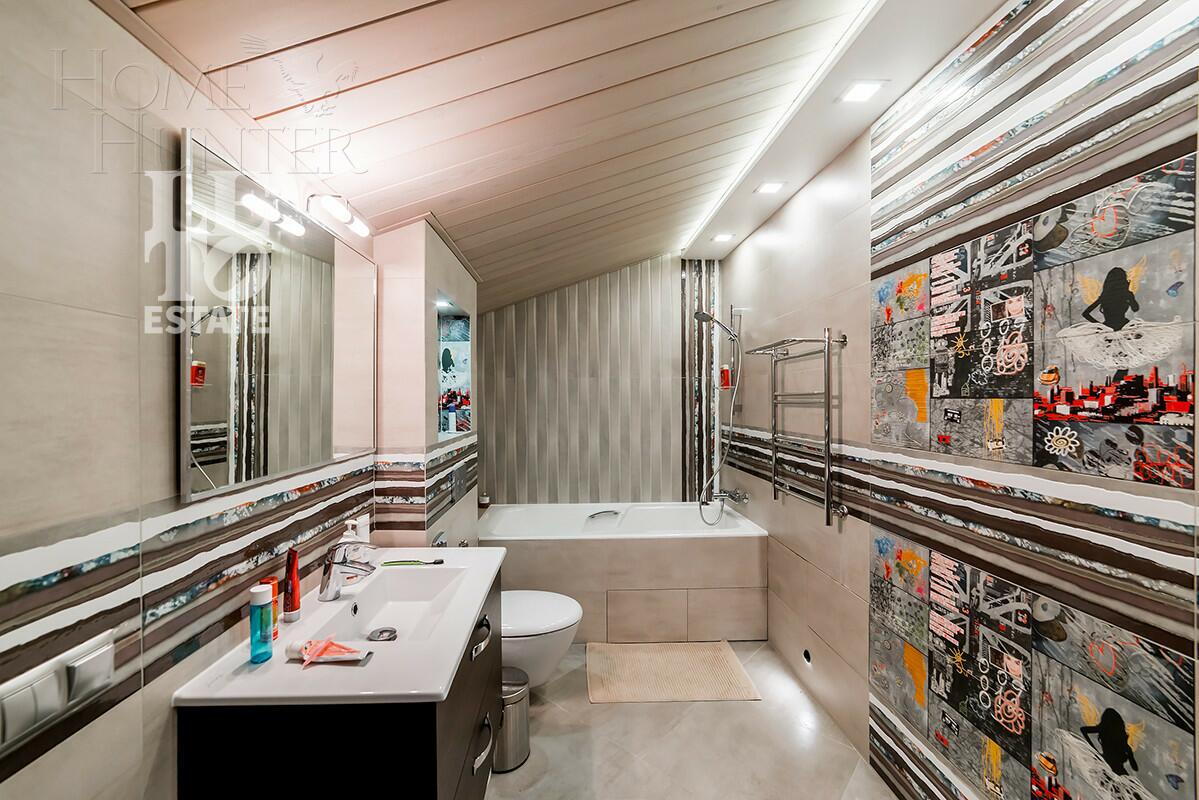 2-этажный коттедж 302 м² с отделкой