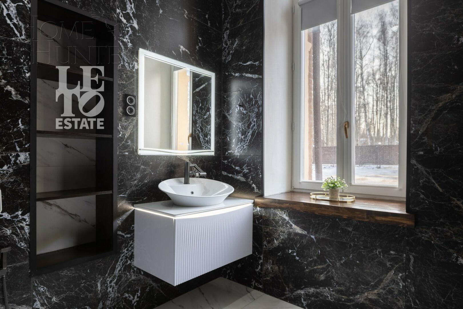 3-этажный коттедж 950 м² без отделки