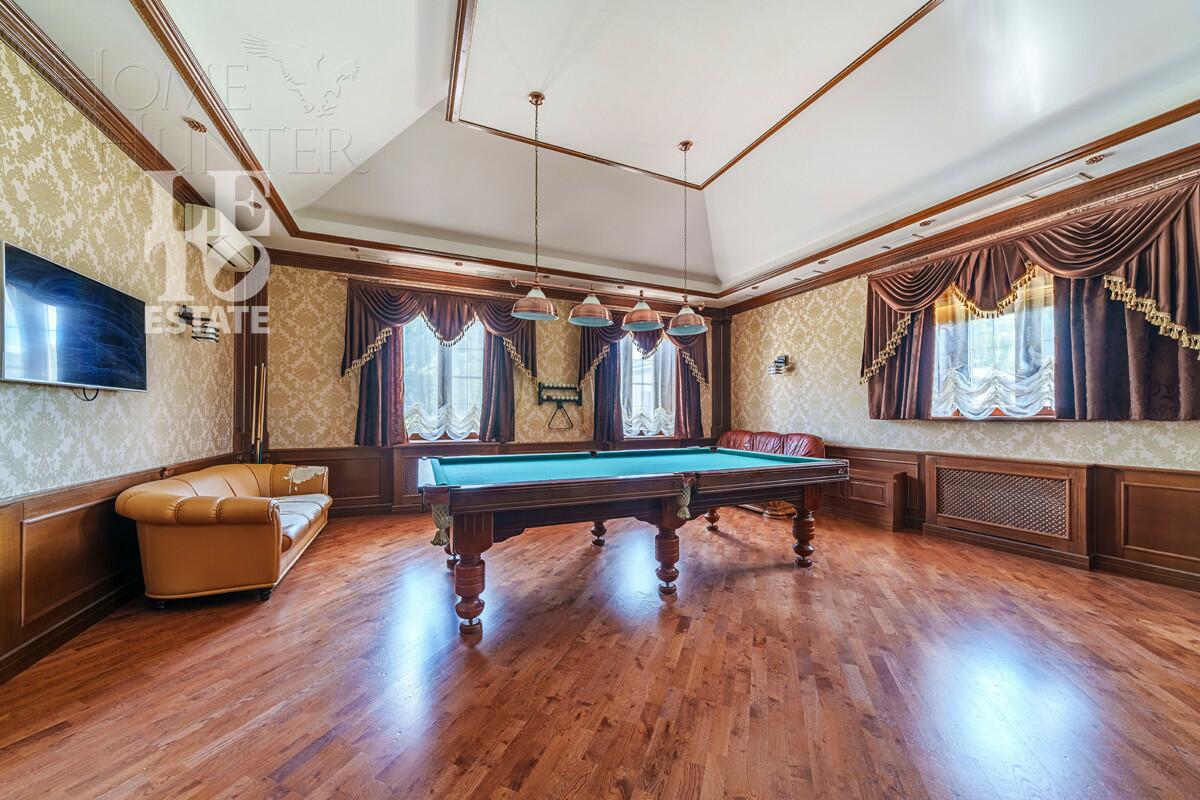 2-этажный коттедж 1 000 м² с отделкой