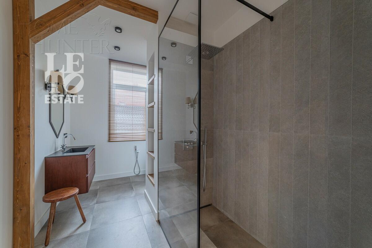 2-этажный коттедж 650 м² с отделкой