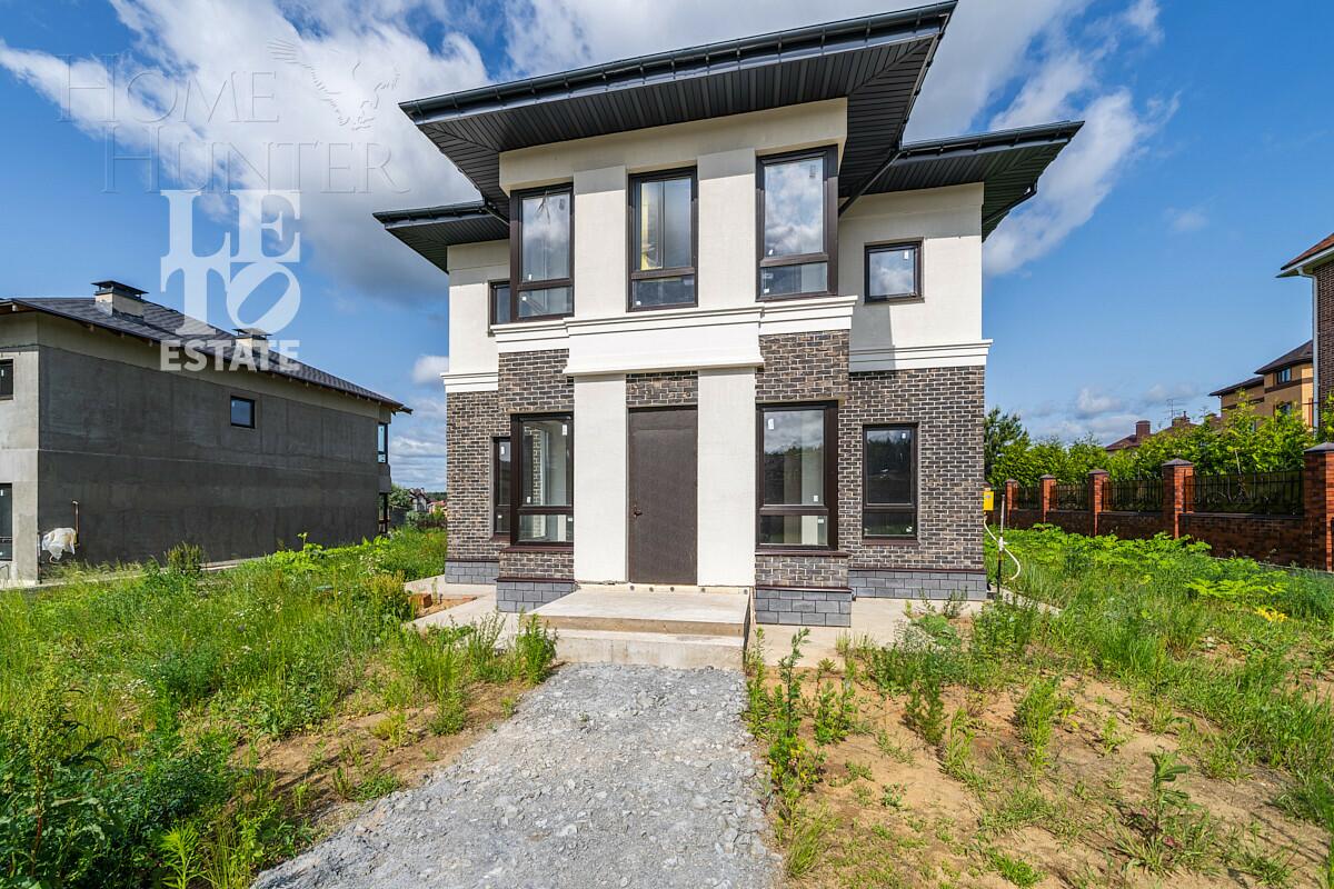 2-этажный коттедж 240 м² без отделки